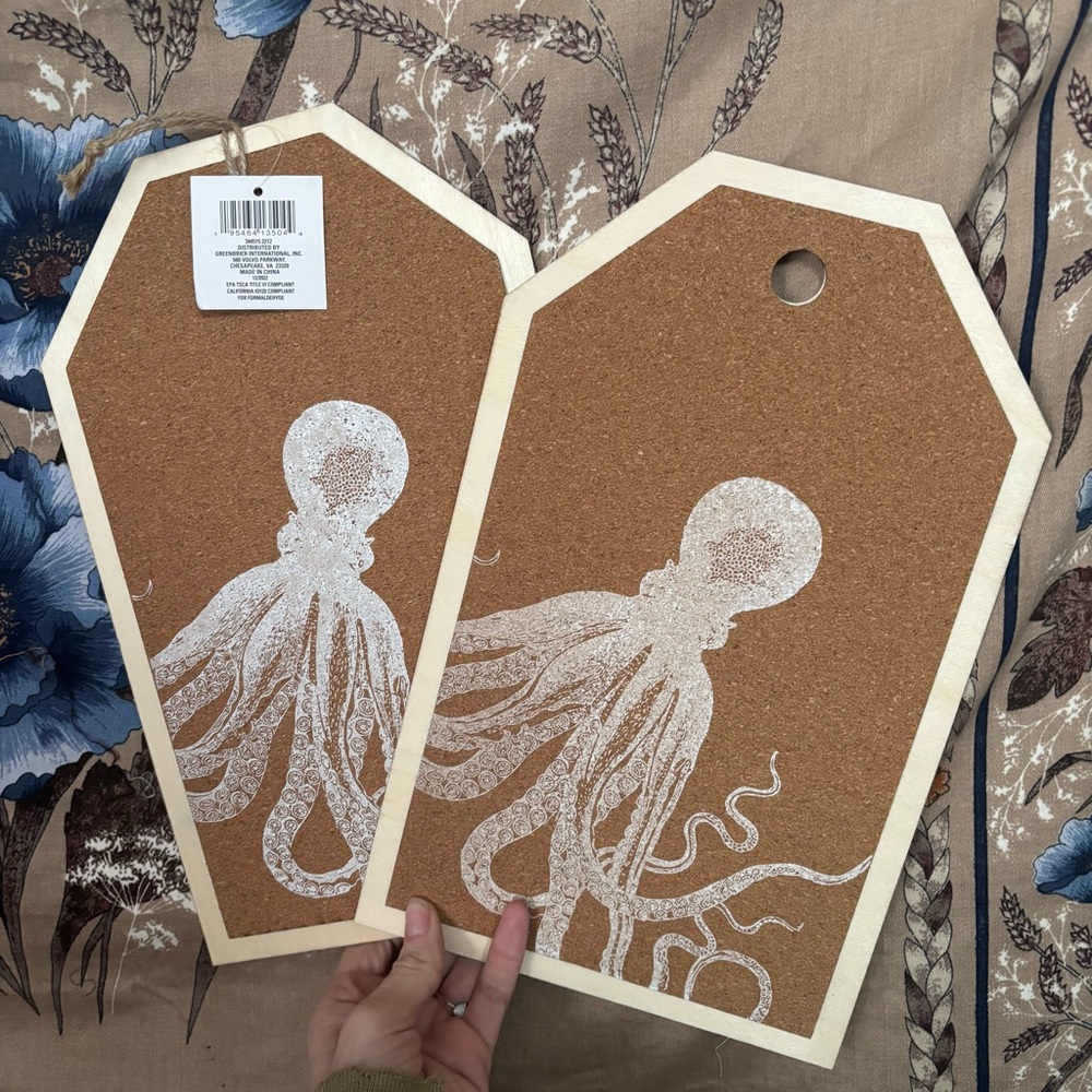 Octopus Cork Wall Tags - Set of 2, White Graphic